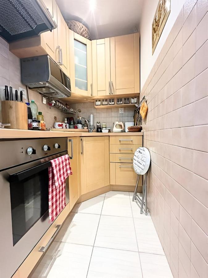 ברטיסלאבה Blue Apartment In City Center, Best Location מראה חיצוני תמונה